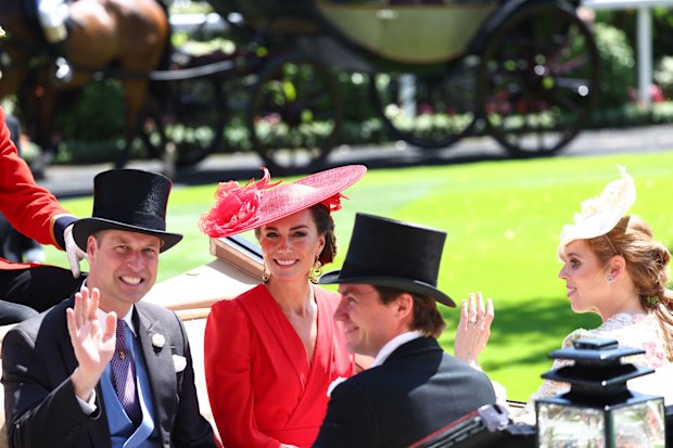 Horse Racing - Royal Ascot - Ascot Racecourse, Ascot, Britain - June 23, 2023  Britain's Prince William, Catherine, Princess of Wales, Britain's Princess Beatrice and Edoardo Mapelli Mozzi are pictured during the royal procession ahead of the day's races REUTERS/Toby Melville