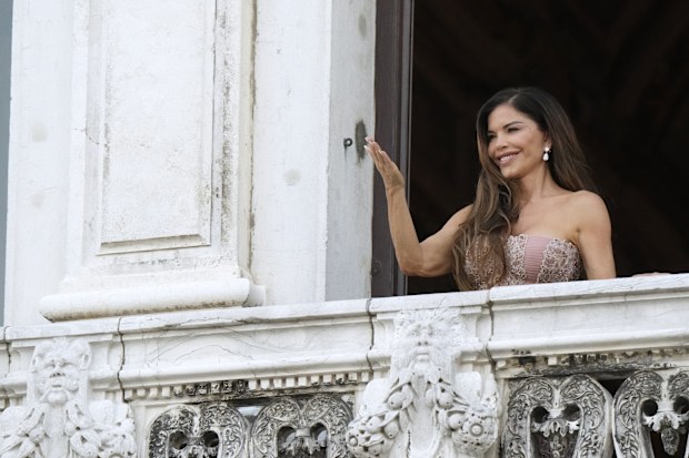 bezos wedding dress Lauren Sanchez's wedding dress revealed