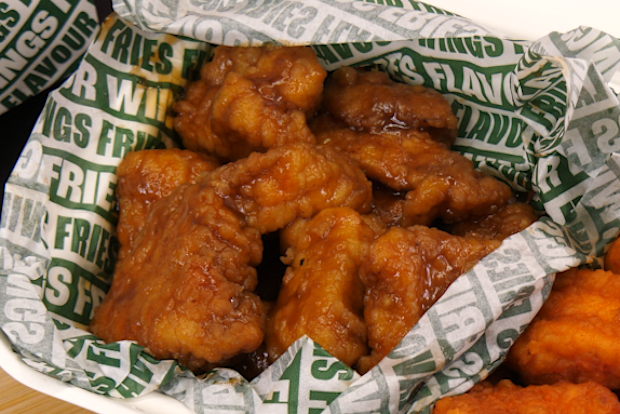 Wingstop taste test - Mild and Hawaiian