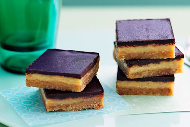 Chocolate caramel slice