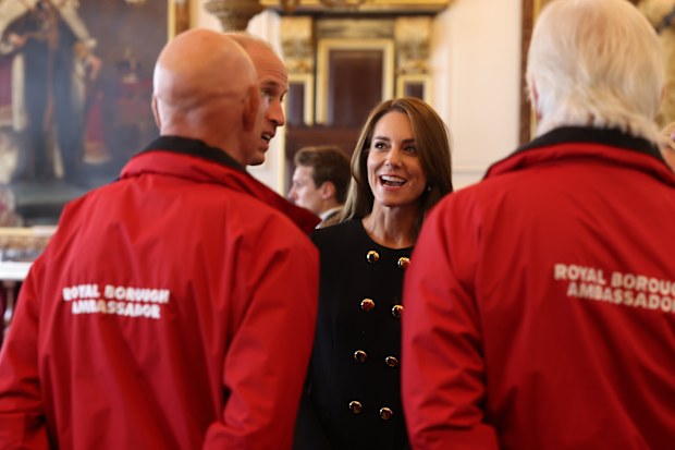 NMA Solo - Prince and Princess of Wales visit the Guildhall Windsor to thank volunteers and staff that worked on the funeral of HM Queen Elizabeth II