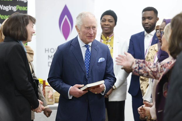 The King was shown photographs, drawings and objects brought from Sudan. 2023 marks a year of activity by the Sudanese community to mark the start of the conflict, and atrocities in the Darfur region of Sudan.