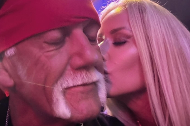 Sky Daily Hogan, Hulk Hogan