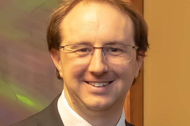 Associate Professor Simon Knowles