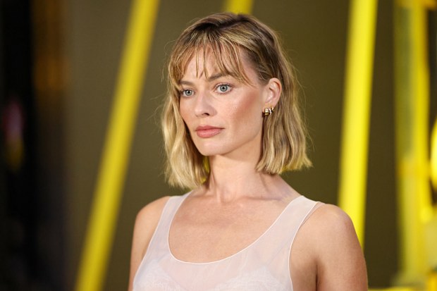 Margot Robbie attends the Chanel Womenswear Fall/Winter 2026-2027 show as part of Paris Fashion Week on March 09, 2026 in Paris, France. 