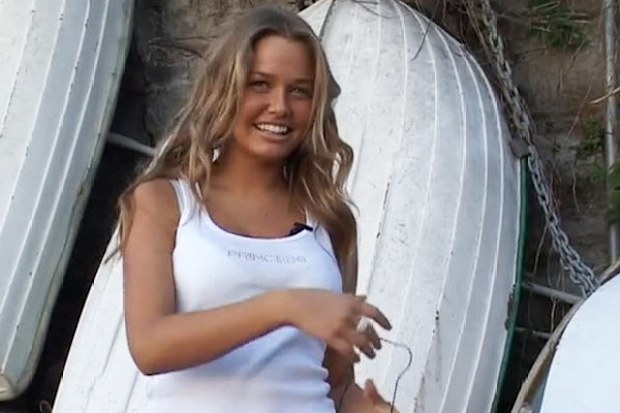 #ThrowbackThursday: Lara Bingle's awkward 18-year-old self in 2005 interview