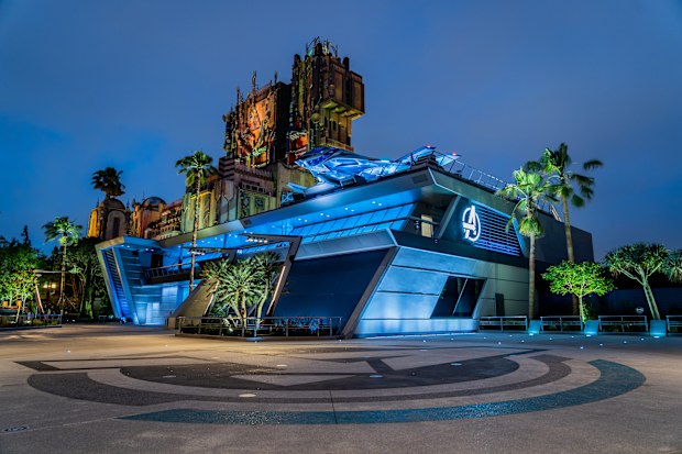 disney california adventure park avengers campus