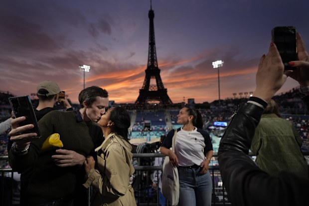 Paris 2024