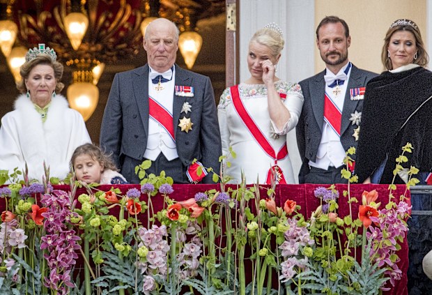 OSLO, NORWAY - MAY 09: Queen Sonja, King Harald, Emma Tallulah Behn, Crown Princess Mette-Marit, Crown Prince Haakon and Princess Martha Louise of Norway attend the official Gala dinner at the Royal Palace on May 9, 2017 in Oslo, Norway. King Harald and Queen Sonja of Norway are celebrating their 80th birthdays. (Photo by Patrick van Katwijk/Getty Images)