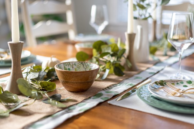 Table setting