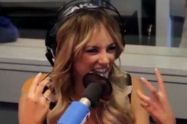 Samantha Jade, Wippa