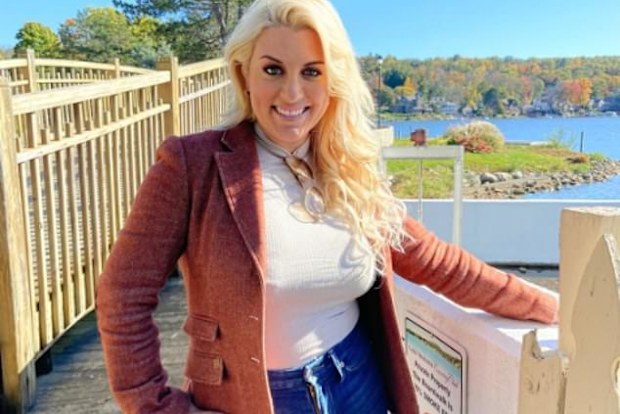 Working mother slams troll who says she looked 'tired'