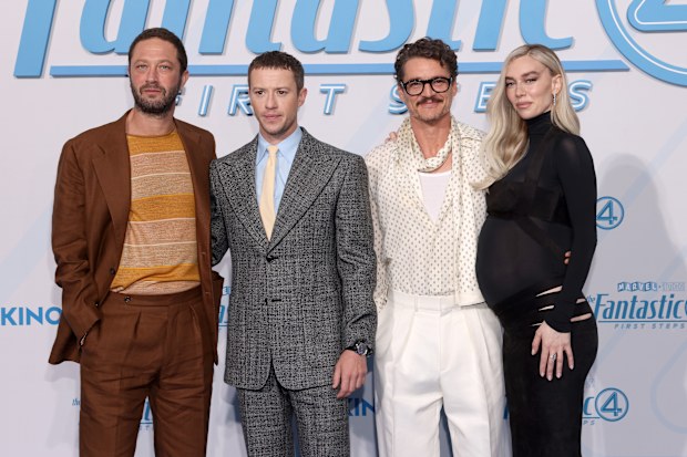 Ebon Moss-Bachrach, Joseph Quinn, Pedro Pascal and Vanessa Kirby