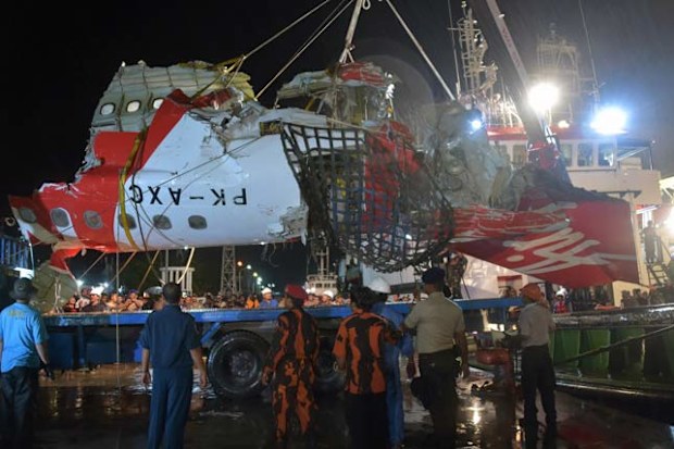 The second black box from the AirAsia flight QZ8501 has been recovered by divers. (Getty)
