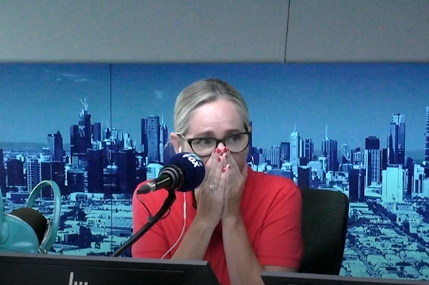  Fifi, Fev & Nick radio segment
