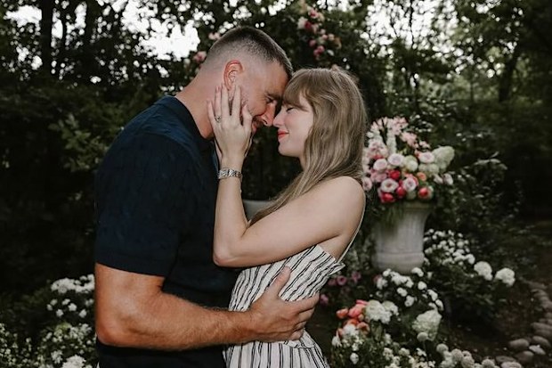 9PR Taylor Swift engagement