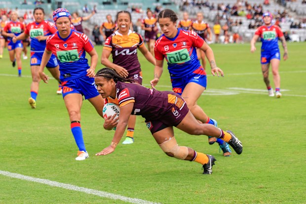 Hagiga Mosby of the Broncos scores a try during the round two NRLW match between the Newcastle Knights and the Brisbane Broncos at WIN Stadium.