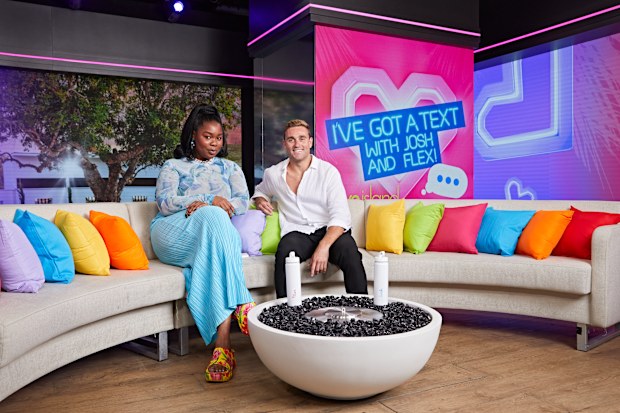 Josh Moss Flex Mami I've Got A Text! Love Island Australia 2022 Season 4