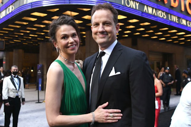 NEW YORK, NEW YORK - JUNE 12: Sutton Foster and Ted Griffin attend the 75th Annual Tony Awards at Radio City Music Hall on June 12, 2022 in New York City. (Photo by Jenny Anderson/Getty Images for Tony Awards Productions )