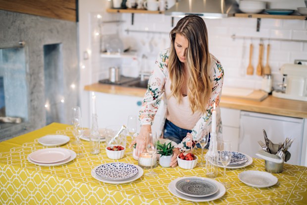 Table setting