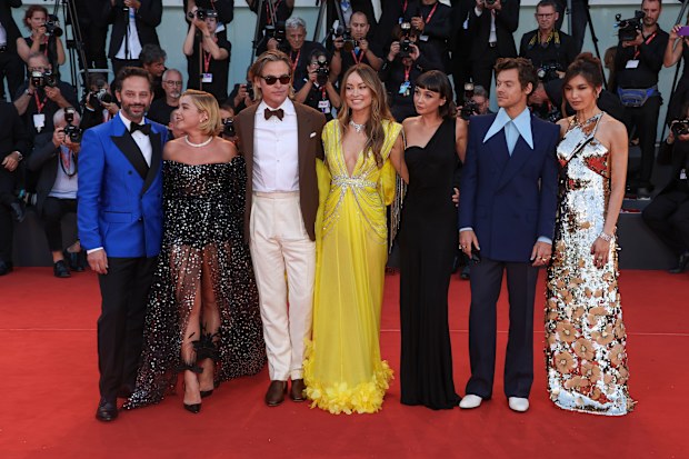 Don't Worry Darling cast