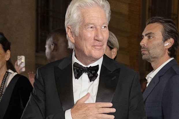 MILAN, ITALY - SEPTEMBER 28: Richard Gere is seen during the Milan Womenswear Spring/Summer 2026 Fashion Week on September 28, 2025 in Milan, Italy. (Photo by Robino Salvatore/GC Images)