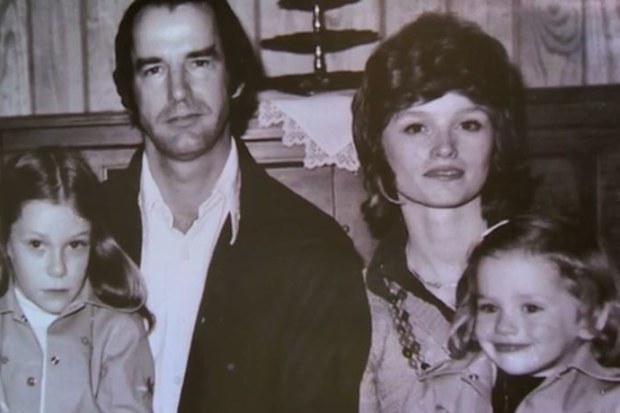 Allison Moorer, family, photo, parents, sister