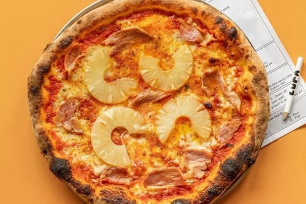 lupo pizza ham and pineapple