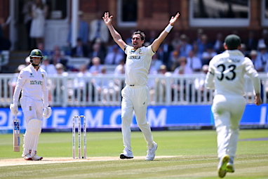 Mitchell Starc - 7