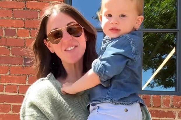 Parenting influencer Kelly Hopton-Jones accidentally runs over son.