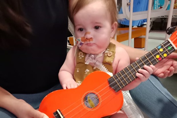 Children's health: Baby born with organs outside body could finally ...