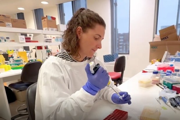 Lifelong allergy sufferer Rhiannon Grant is now an allergy researcher.