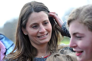Stynes' widow said her husband would have been humbled by the honour. (AAP)