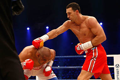 He struggled to avoid Klitshko's jab throughout the night.