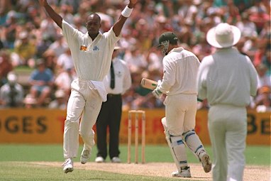 Chris Lewis and Devon Malcolm bowled the Aussies out for 156 in the Fourth Test in 1995.