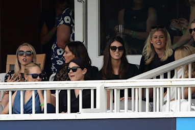 It was a festival mood in the stands as the Aussie's opened the floodgates. (Getty)