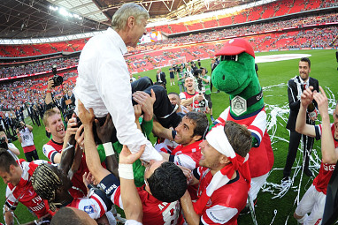 Even Arsene seemed to be enjoying the mayhem.