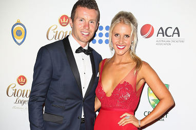 Peter Siddle and his girlfriend, Anna Weatherlake.