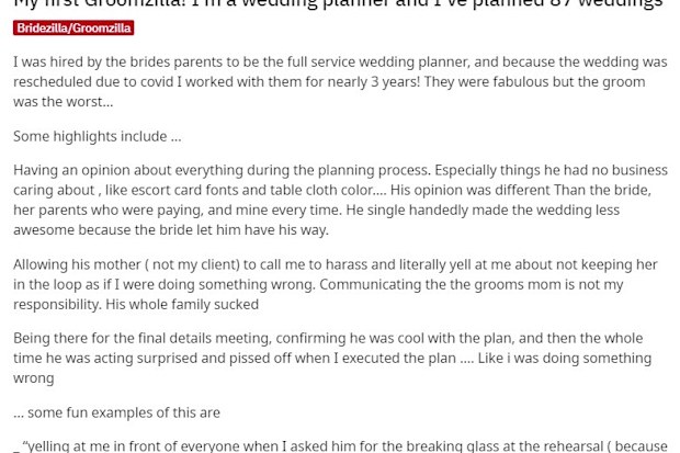 The wedding planner took to Reddit to explain her unusual experience.