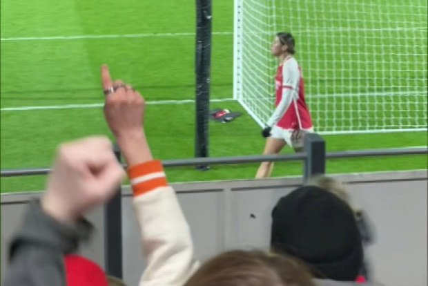 Arsenal fans chanted the name of Kyra Cooney-Cross as she left the pitch.