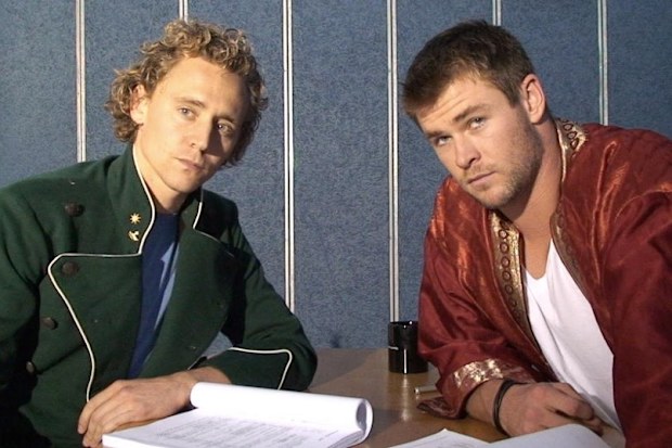 Tom Hiddleston, Chris Hemsworth, Thor, Loki