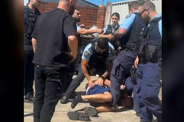 Sydney news: Man arrested after police chase in Sydney's west | Nine.com.au