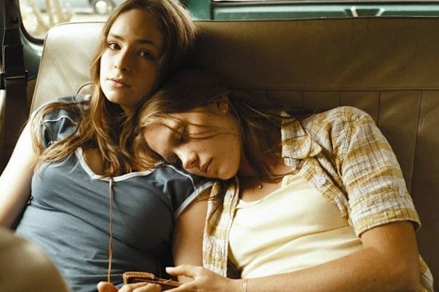 Puberty Blues (2012)