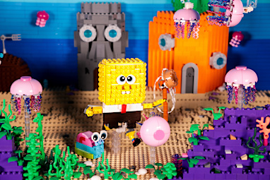 SpongeBob SquarePants | What's on the Box Challenge