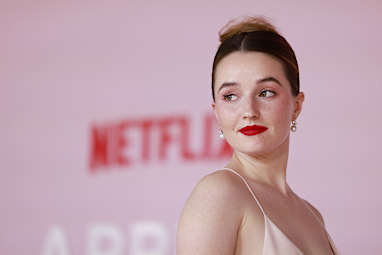 Kaitlyn Dever 