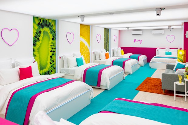 Love Island Australia 2022 consent lights 