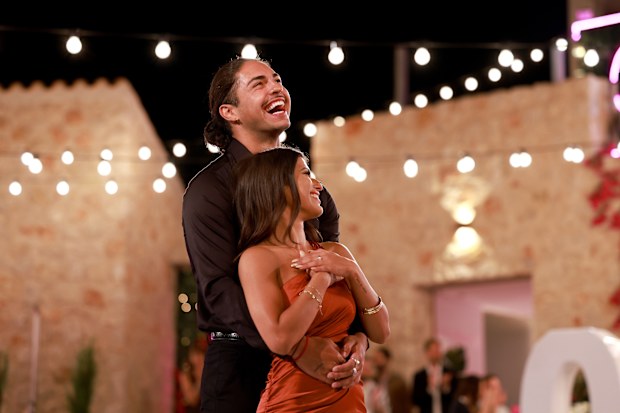 Love Island Australia 2022: Claudia and Austen