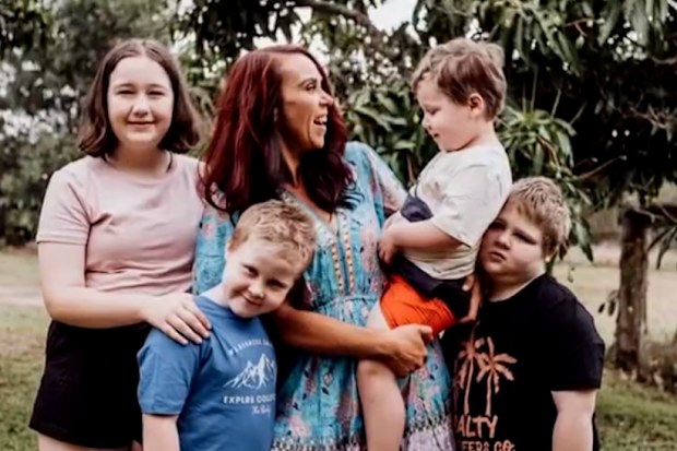 Chelasa healthy mummy family