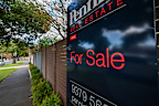 <p>On average homes in Australia spend 30 days listed for sale but there are some suburbs where properties fly off the market in as little as eight days. </p><p>According to <a href="https://www.mortgagebroker.com.au/" title="MortgageBroker.com.au" target="" rel="">MortgageBroker.com.au</a>, these are the places where homes sell the fastest.</p>