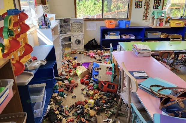 Preschool teacher shares photos showing aftermath of child's tantrum